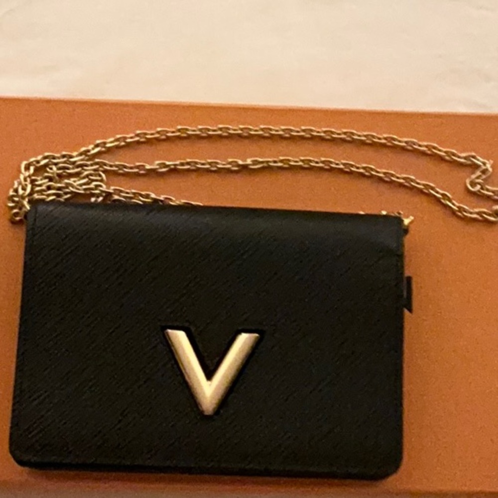 Louis Vuitton Twist Belt Chain Pouch wallet